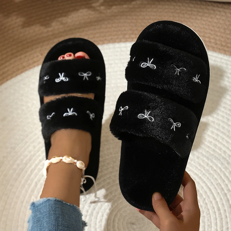 Chinelo Feminino de Plataforma - Embroidery Designer avaliação e preço