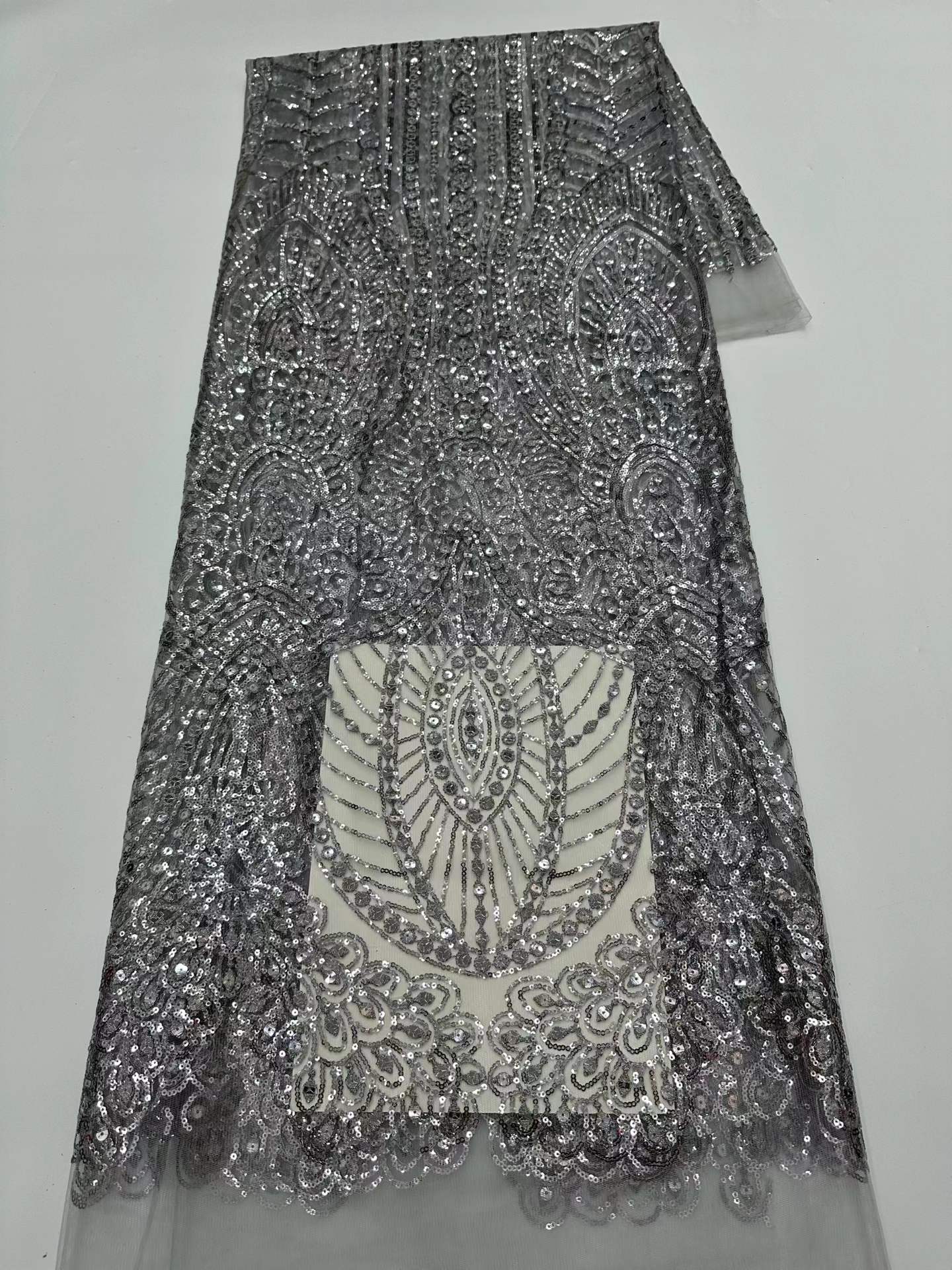 Tecido de Renda com Lantejoula - Embroidery Net Dress avaliação e preço