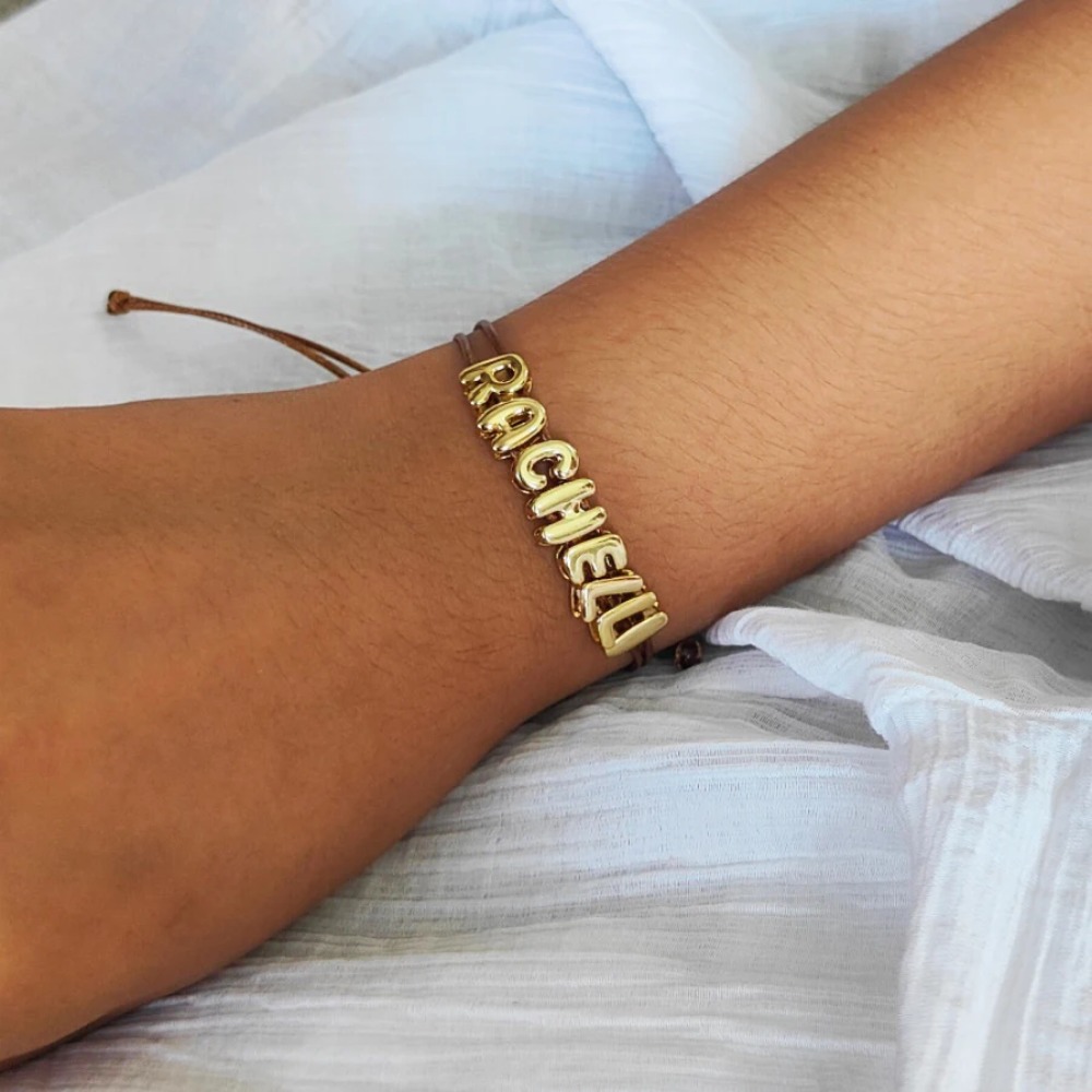 Pulseira personalizada com nom - Embroidery Charm avaliação e preço
