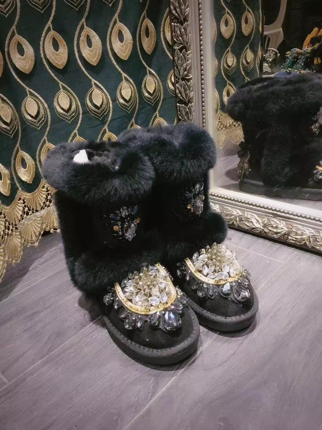 Botas de strass com cristal bo - Embroidery Beads avaliação e preço