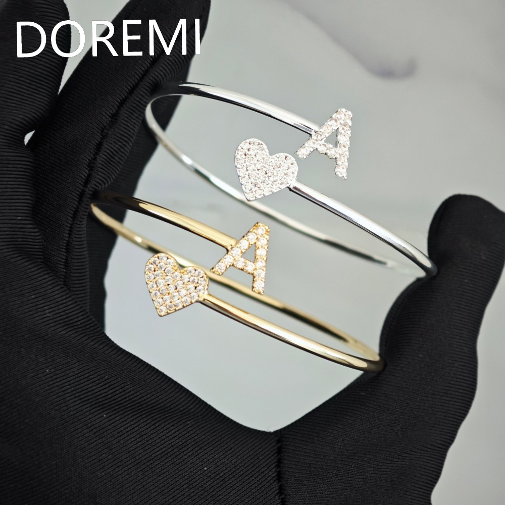 Doremi 9mm carta inicial perso - Embroidery Charm avaliação e preço