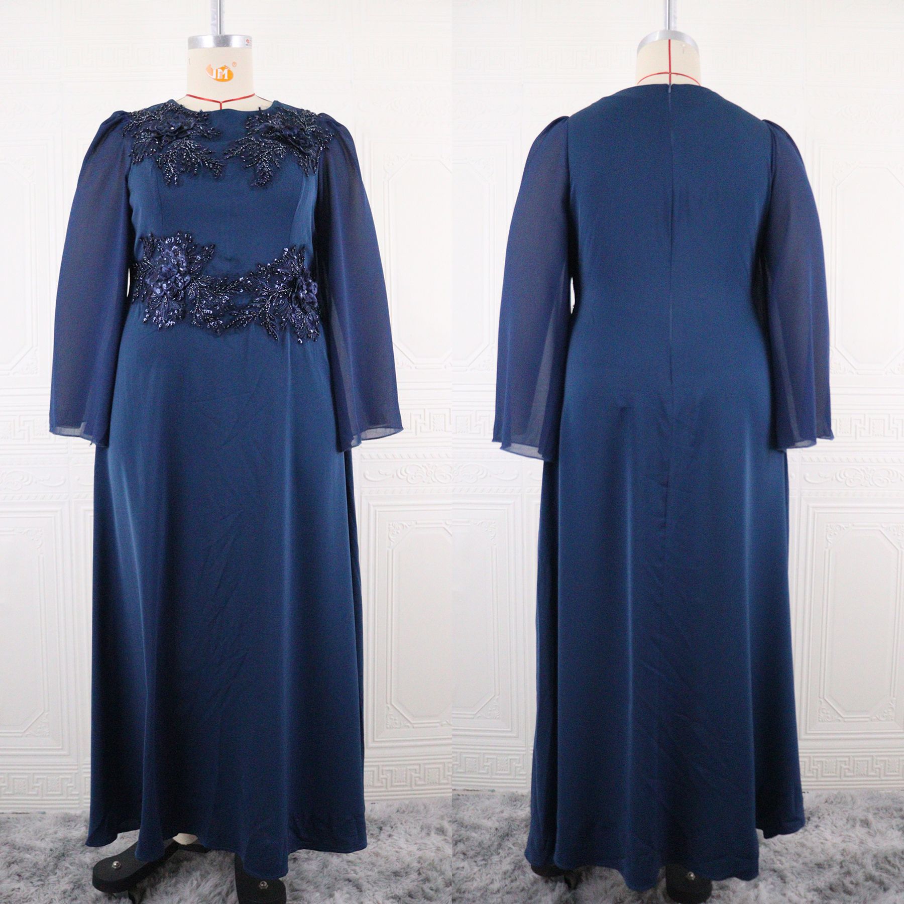 Vestido de Festa Formal Plus S - Embroidery Beads avaliação e preço