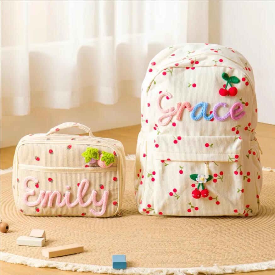 Mochila fofa personalizada par - Embroidery Name Designs avaliação e preço